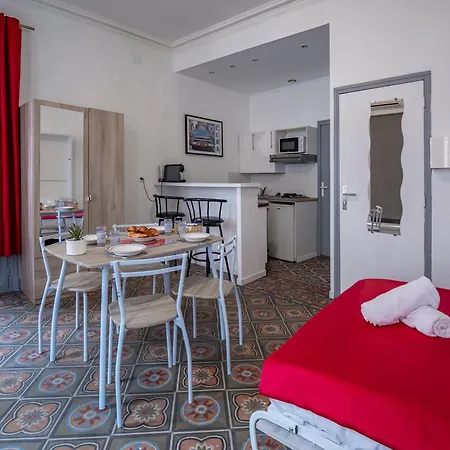 L'ensoleille - Studio 2p - Centre-ville شقة *